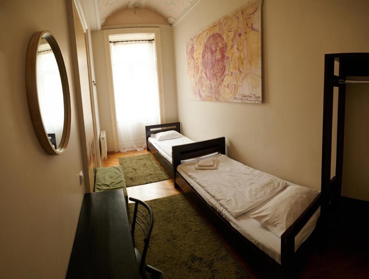 Old City Hotel Lviv Buitenkant foto
