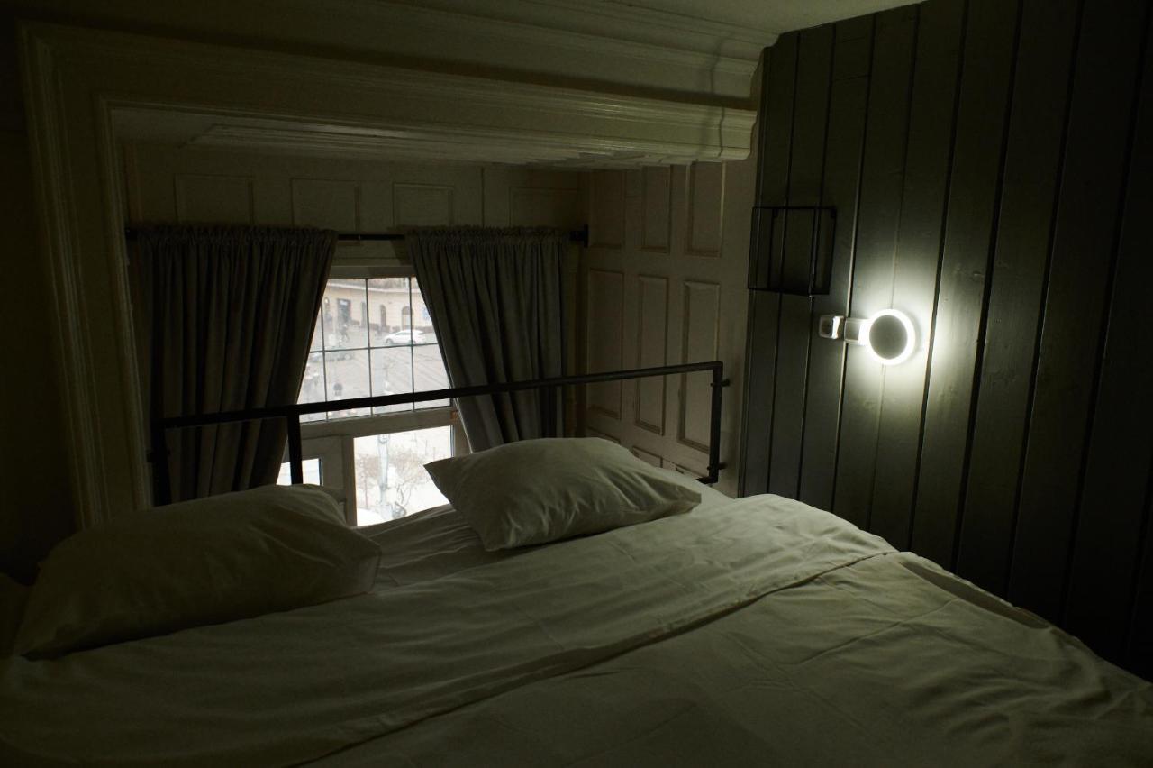 Old City Hotel Lviv Buitenkant foto