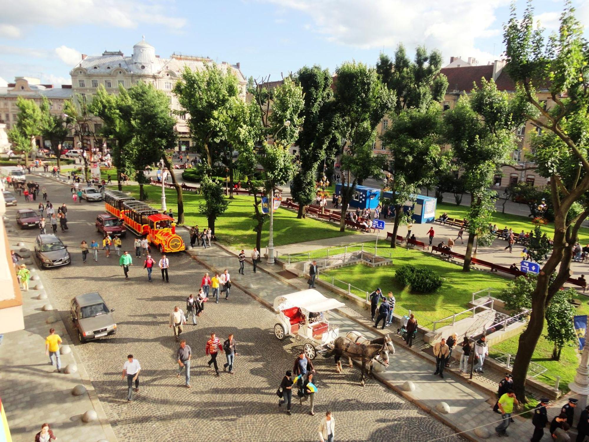 Old City Hotel Lviv Buitenkant foto