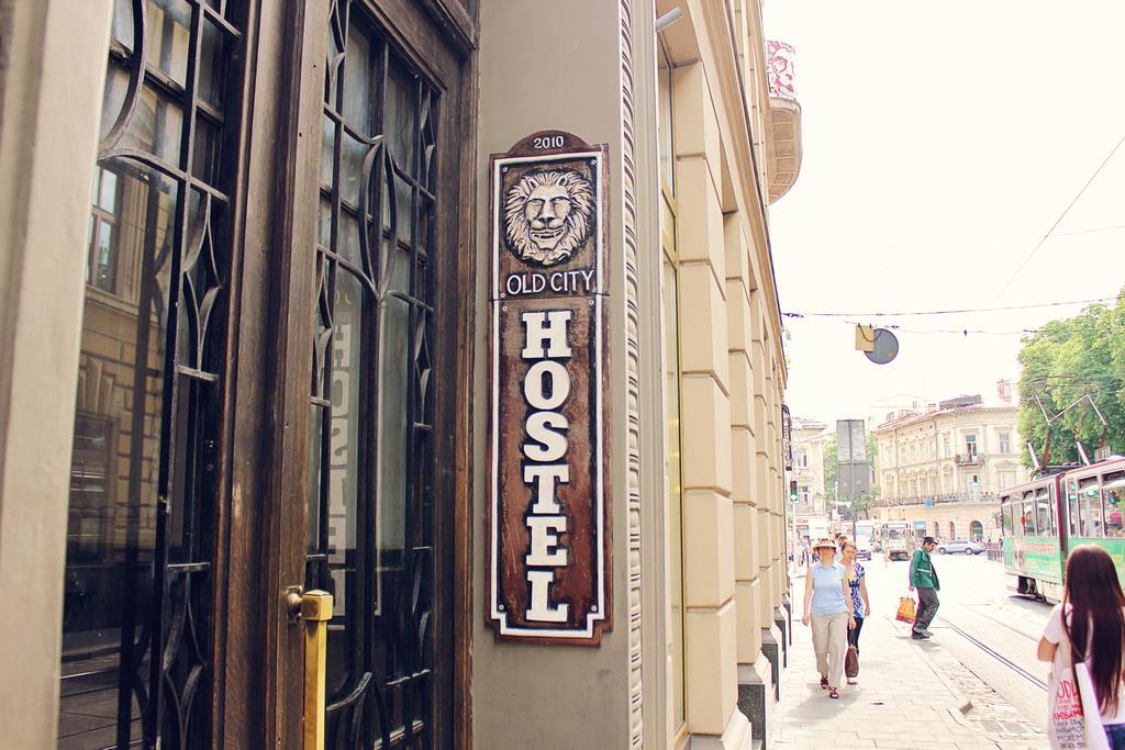 Old City Hotel Lviv Buitenkant foto